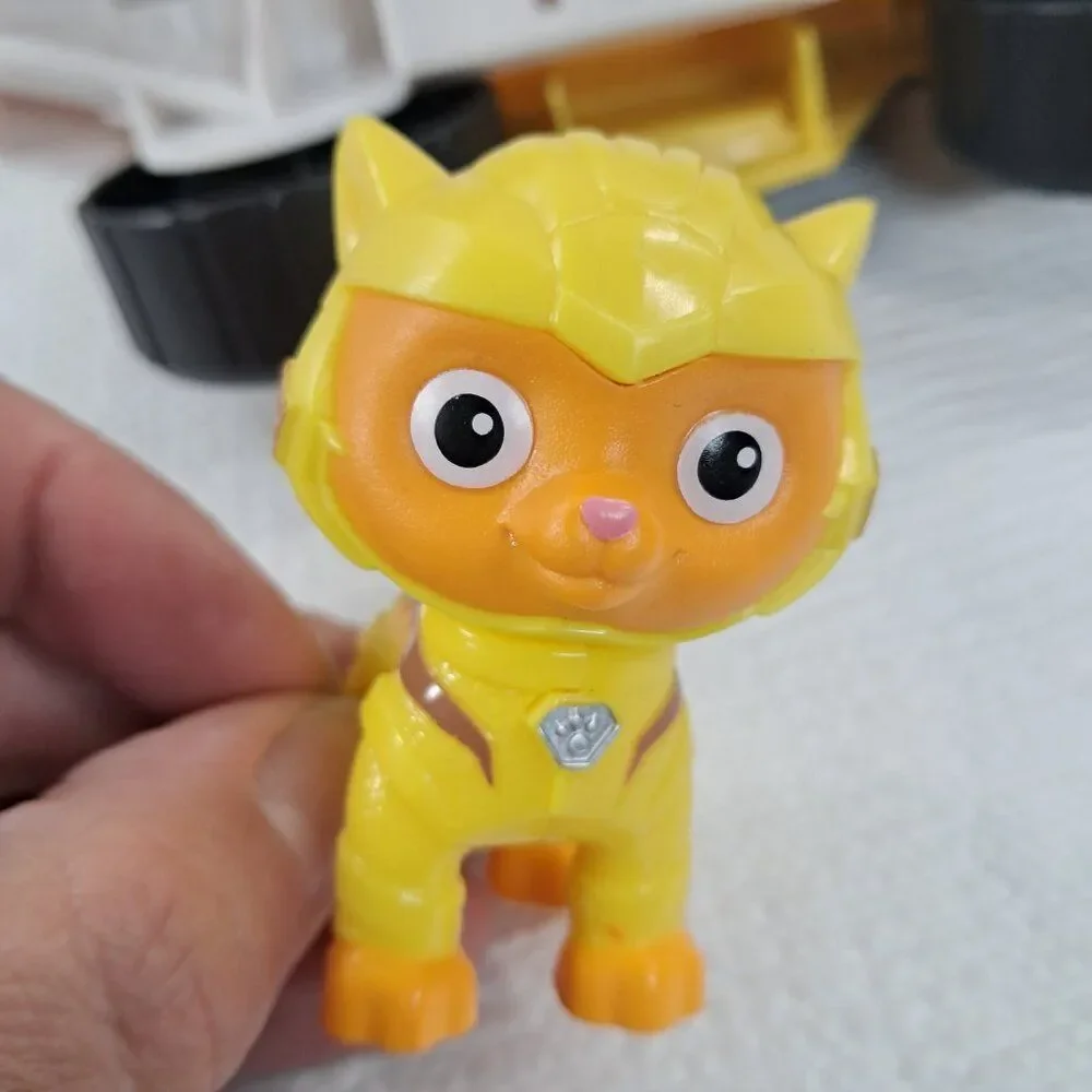 Nickelodeon Paw Patrol Cat Pack Leo’s Feature Vehicle truck car Target Exclusive